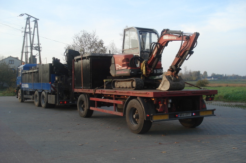 Szamba betonowe z wykopem - koparka